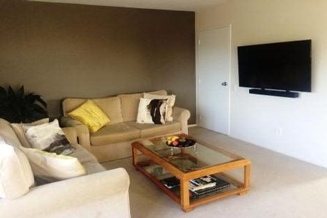 Photo of property in 1/12 Hebron Road, Waiake, Auckland, 0630