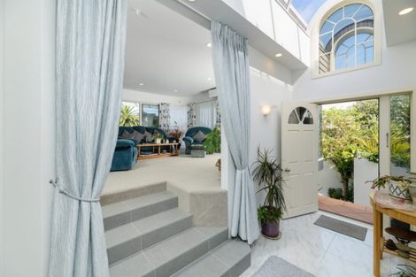 Photo of property in 1/207 Oceanbeach Road, Mount Maunganui, 3116