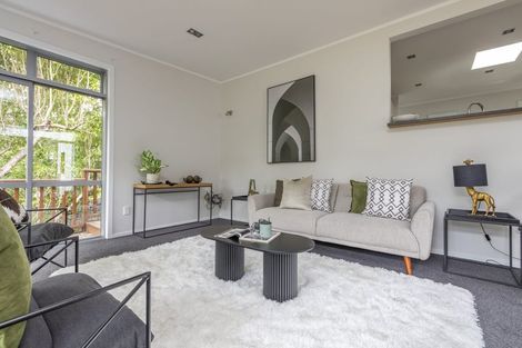 Photo of property in 241 Middleton Road, Glenside, Wellington, 6037