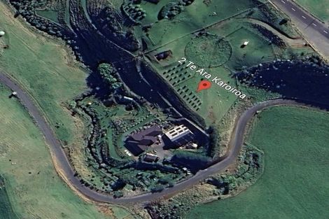 Photo of property in 2 Te Ara Karoiroa Road, Hurford, New Plymouth, 4374