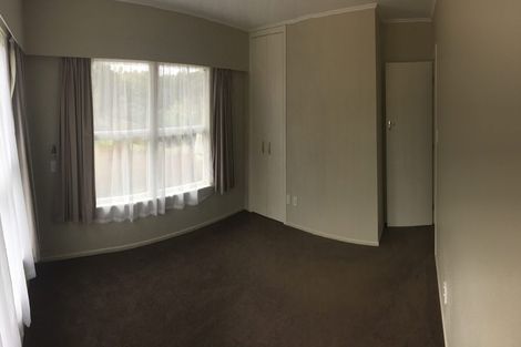 Photo of property in 14 Felstead Street, Birkenhead, Auckland, 0626