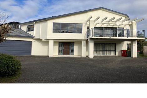 Photo of property in 2/256 Hibiscus Coast Highway, Orewa, 0931
