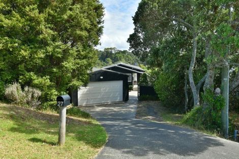 Photo of property in 27 Scott Road, Stanmore Bay, Whangaparaoa, 0932