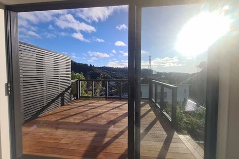 Photo of property in 2 Bee Lane, Whitby, Porirua, 5024