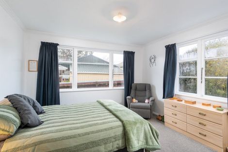 Photo of property in 10 Merton Street, Trentham, Upper Hutt, 5018