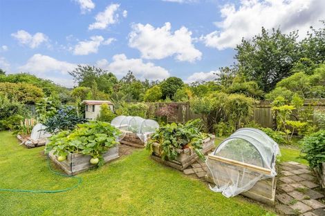 Photo of property in 15 Poole Crescent, Wainuiomata, Lower Hutt, 5014