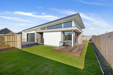 Photo of property in 64 Aviemore Drive, Marshland, Christchurch, 8083