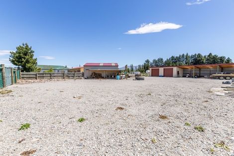 Photo of property in 35 Lauder-omakau Road, Omakau, 9376