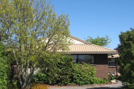 Photo of property in 43 Solomon Avenue, Redwood, Christchurch, 8051