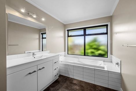Photo of property in 2 Alton Place, Allenton, Ashburton, 7700