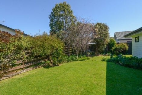 Photo of property in 41 Whiting Crescent, Greenmeadows, Napier, 4112