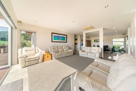 Photo of property in 75b Paremata Haywards Road, Pauatahanui, Porirua, 5381