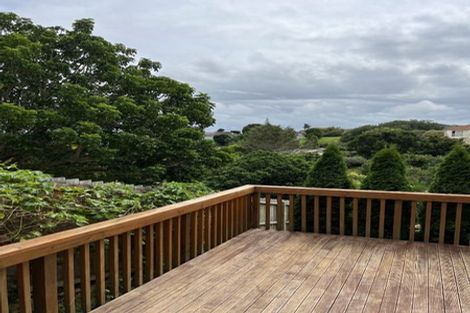 Photo of property in 28 The Enclave, Totara Heights, Auckland, 2105