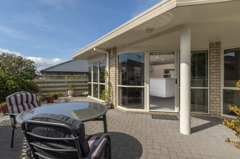 Photo of property in 9b Lilac Place, Otumoetai, Tauranga, 3110