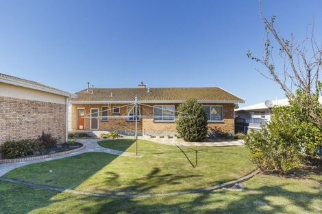 Photo of property in 15 Anglesey Place, Awapuni, Palmerston North, 4412