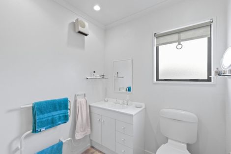 Photo of property in 2/94a Coronation Road, Hillcrest, Auckland, 0627