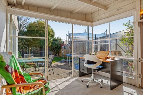 Photo of property in 110a Kippenberger Avenue, Rangiora, 7400