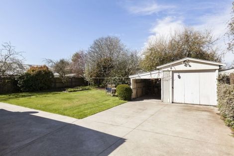 Photo of property in 22 Normans Road, Strowan, Christchurch, 8052