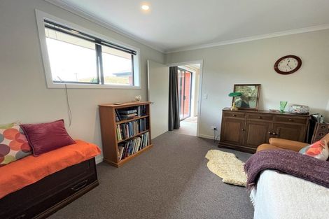 Photo of property in 5 Mill Street, Clinton, 9534