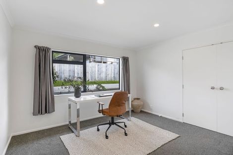 Photo of property in 29 Gledstane Road, Stanmore Bay, Whangaparaoa, 0932