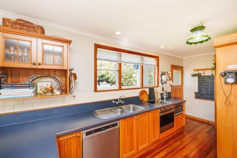 Photo of property in 580 Ferguson Street, Terrace End, Palmerston North, 4410