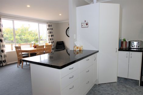 Photo of property in 80 Martin Road, Fairfield, Dunedin, 9018