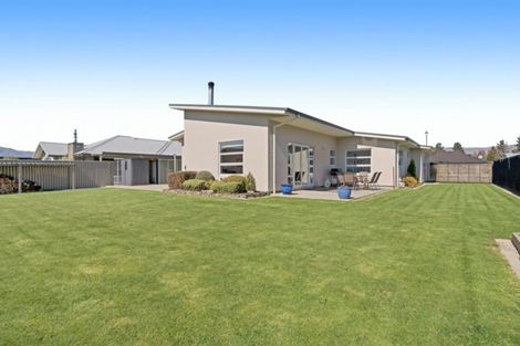 Photo of property in 58 Frye Crescent, Albert Town, Wanaka, 9305