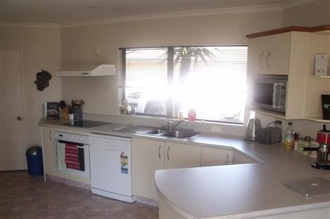 Photo of property in 3/28 Te Aute Road, Havelock North, 4130