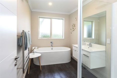 Photo of property in 21 Leyland Crescent, Swannanoa, Kaiapoi, 7692