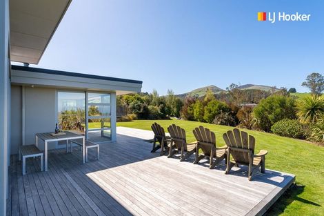 Photo of property in 28 Kayforce Road, Ocean View, Dunedin, 9035