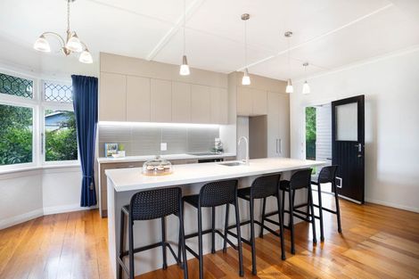 Photo of property in 35 Jordan Terrace, Lansdowne, Masterton, 5810