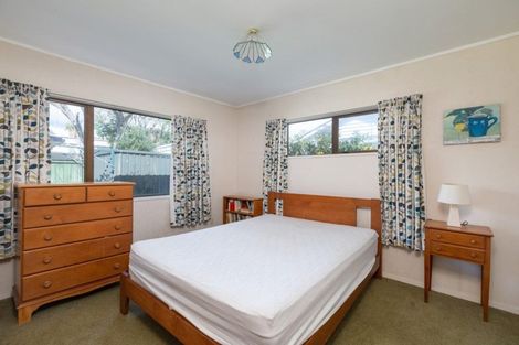 Photo of property in 1/32 Queen Street, Papakura, 2110