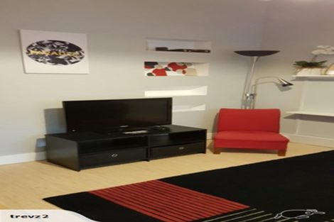 Photo of property in Devonport Apartments, 23/127 Saint Aubyn Street, New Plymouth, 4310