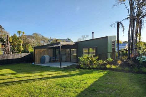 Photo of property in 23a Oscar Road, Greenhithe, Auckland, 0632