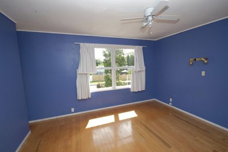 Photo of property in 2 Linwood Avenue, Forrest Hill, Auckland, 0620