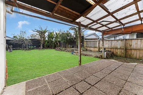 Photo of property in 40 Wordsworth Road, Manurewa, Auckland, 2102