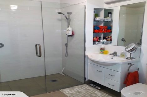 Photo of property in 2/100 Edinburgh Street, Pukekohe, 2120