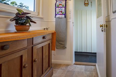 Photo of property in 32 Roseman Avenue, Mount Roskill, Auckland, 1041