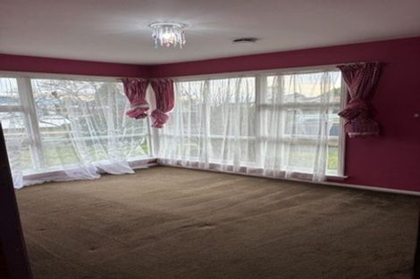 Photo of property in 13 Oriana Crescent, Hornby, Christchurch, 8042