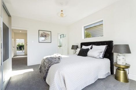 Photo of property in 18 Pretoria Avenue, Saint Clair, Dunedin, 9012