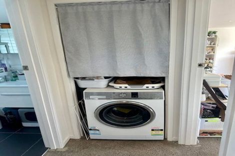 Photo of property in 4/133 Shakespeare Road, Milford, Auckland, 0620