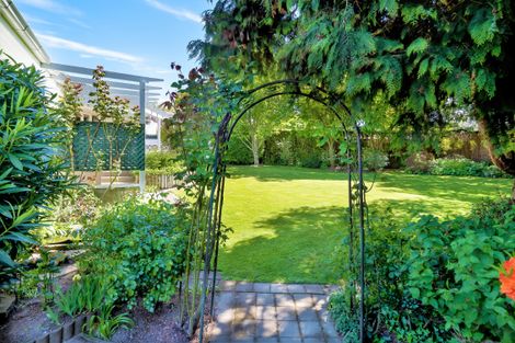 Photo of property in 83 Stanbury Avenue, Somerfield, Christchurch, 8024