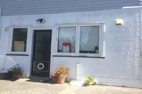 Photo of property in 74 Methuen Road, New Windsor, Auckland, 0600