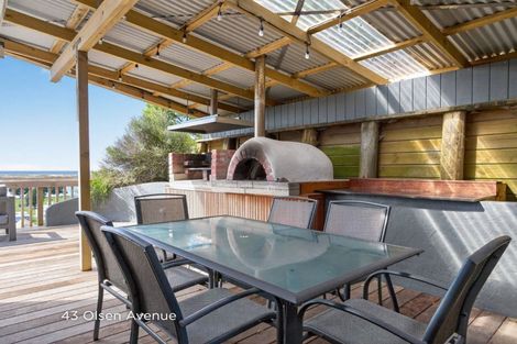 Photo of property in 43 Olsen Avenue, Mangawhai Heads, Mangawhai, 0505