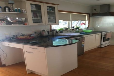 Photo of property in 29 Andrew Road, Howick, Auckland, 2010