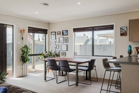 Photo of property in 30 Charles Cross Street, Longburn, Palmerston North, 4412
