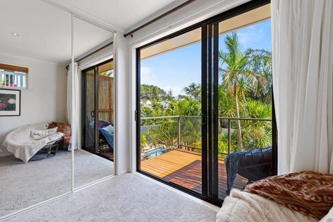 Photo of property in 85 Park Rise, Campbells Bay, Auckland, 0630