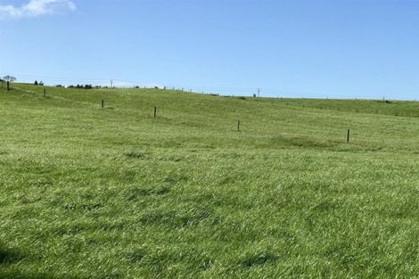 Photo of property in 296 Inland Road North, Tikorangi, Waitara, 4383