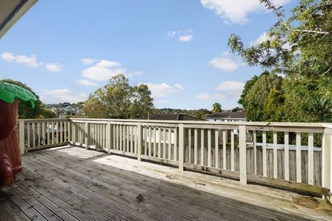 Photo of property in 28 Malmo Place, Massey, Auckland, 0614