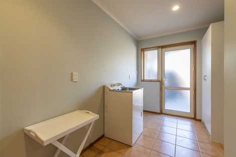 Photo of property in 48 Glasnevin Drive, Casebrook, Christchurch, 8051